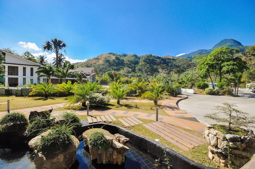 Infinity Resort Puerto Galera Exteriör bild